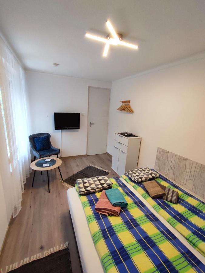 שיופוק Apartman Valentin מראה חיצוני תמונה