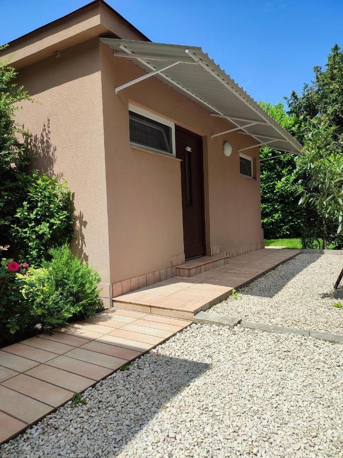 שיופוק Apartman Valentin מראה חיצוני תמונה