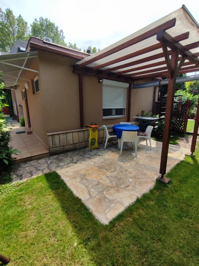 שיופוק Apartman Valentin מראה חיצוני תמונה
